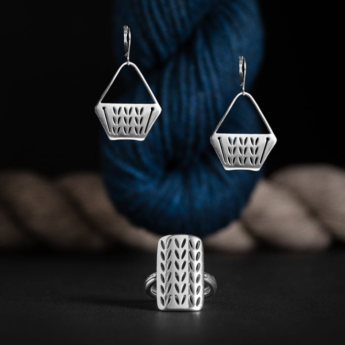 Sterling Silver Stockinette Stitch Motif Earrings - Project Bag