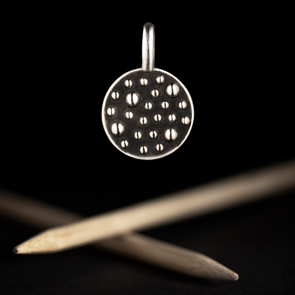 Double Sided Sterling Silver Porterness Demi-sec and Stockinette Stitch Motif Pendant/Stitch Marker