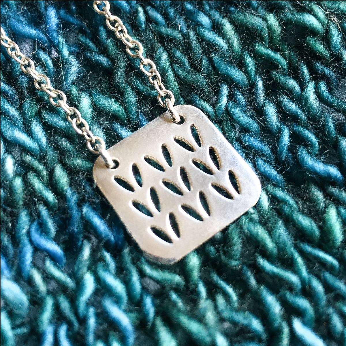 Porterness Stockinette Motif Swatch Sterling Silver Necklace