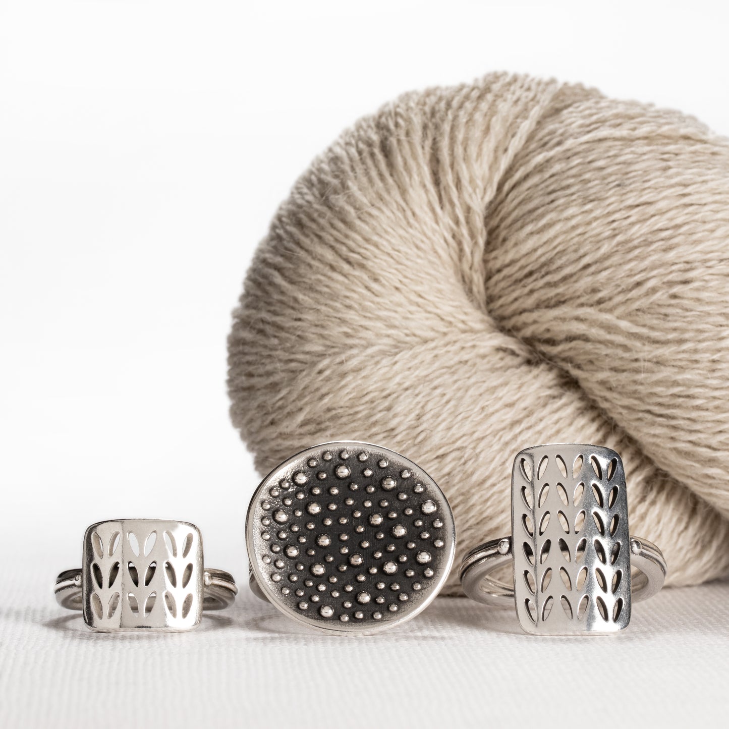 Sterling Silver Stockinette Stitch Blanket Ring with Knitting Needle Motif