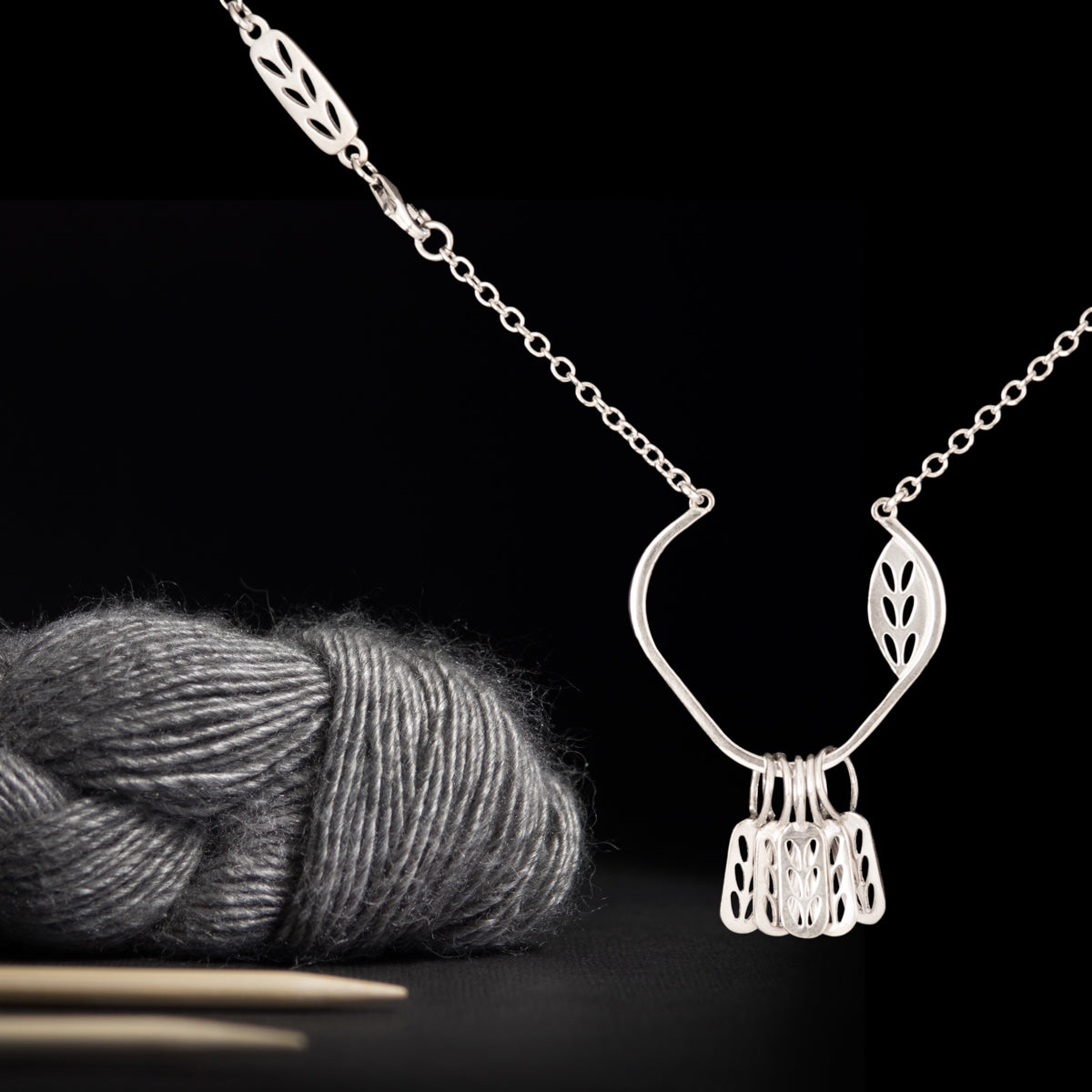 Sterling Silver Slip A Stitch Marker Necklace - Stockinette Stitch Motif